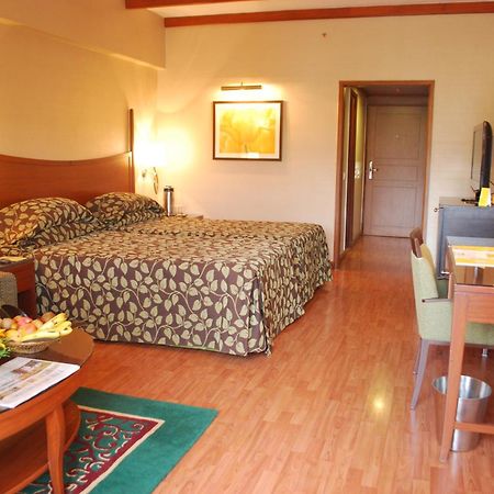 The Carlton Kodaikanal Buitenkant foto