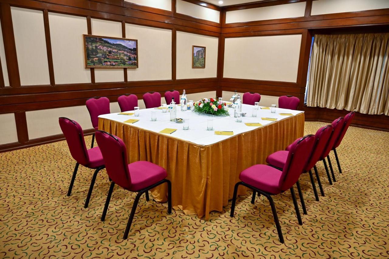 The Carlton Kodaikanal Buitenkant foto