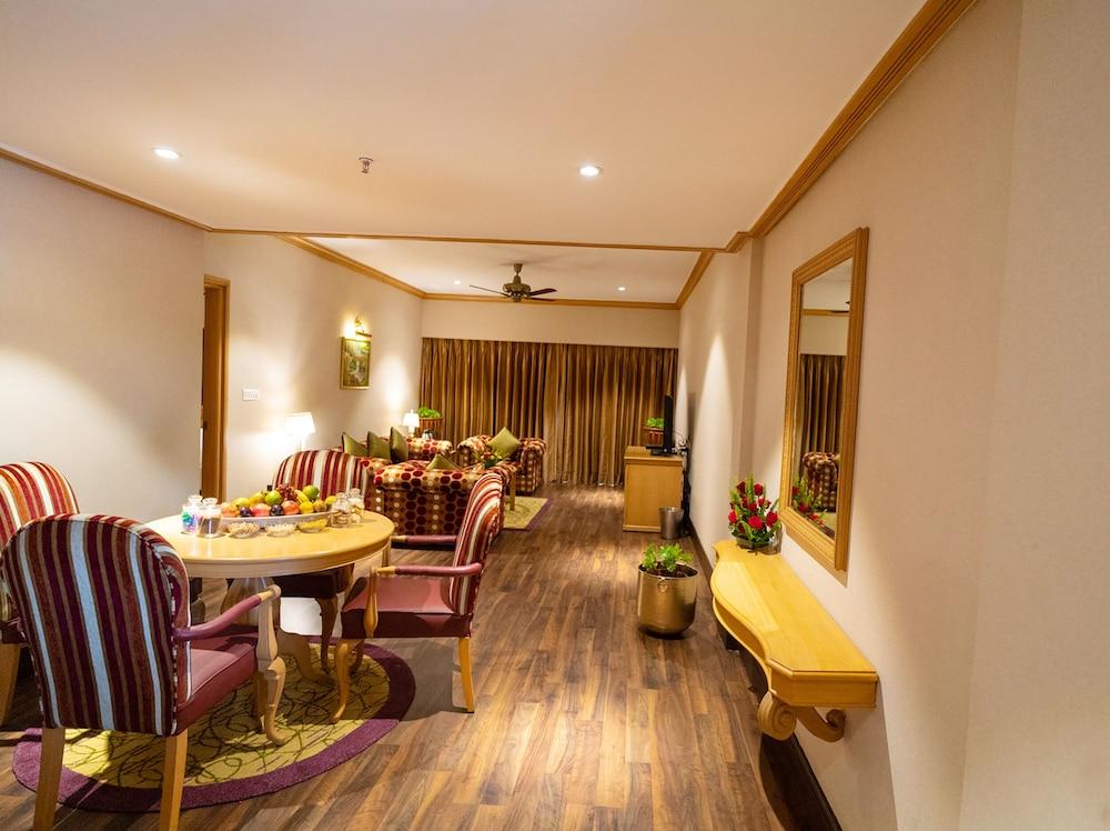 The Carlton Kodaikanal Buitenkant foto